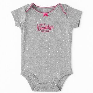 I Melt Daddy’s Heart Gray Short Sleeve Bodysuit